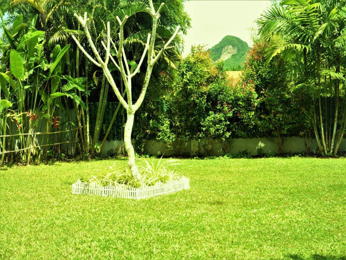 Honeybee Pool Villa Smooth As Silk Ao Nang Εξωτερικό φωτογραφία